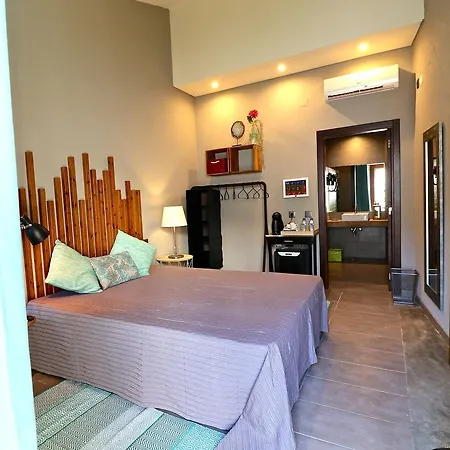 Lost&found - Guesthouse&suites