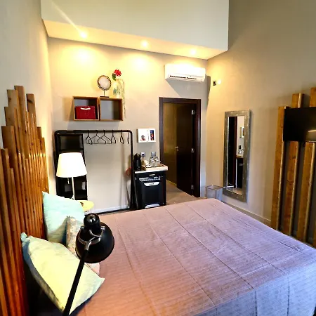 Maison d'hôtes Lost&found - Guesthouse&suites Albufeira