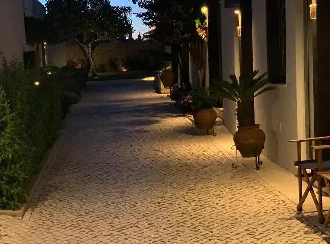 Lost&found - Guesthouse&suites Maison d'hôtes 3*