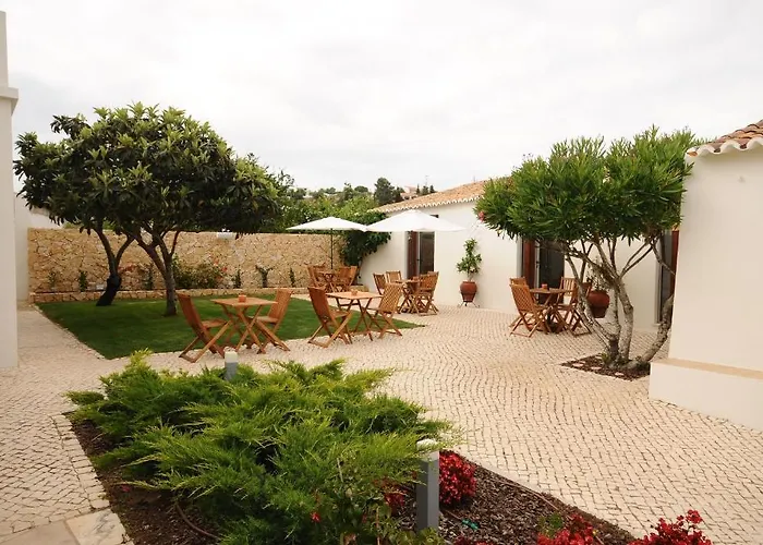 Maison d'hôtes Lost&found - Guesthouse&suites Albufeira